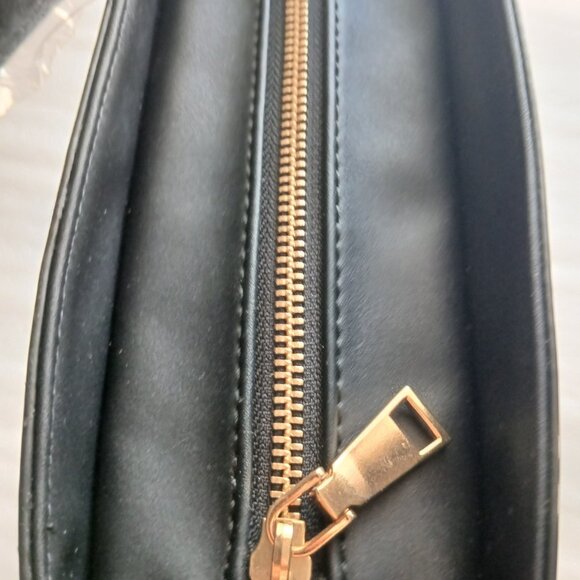 The Drop Alex Tall Bucket Tote Black Vegan Leather 12" NWT - Picture 12 of 12